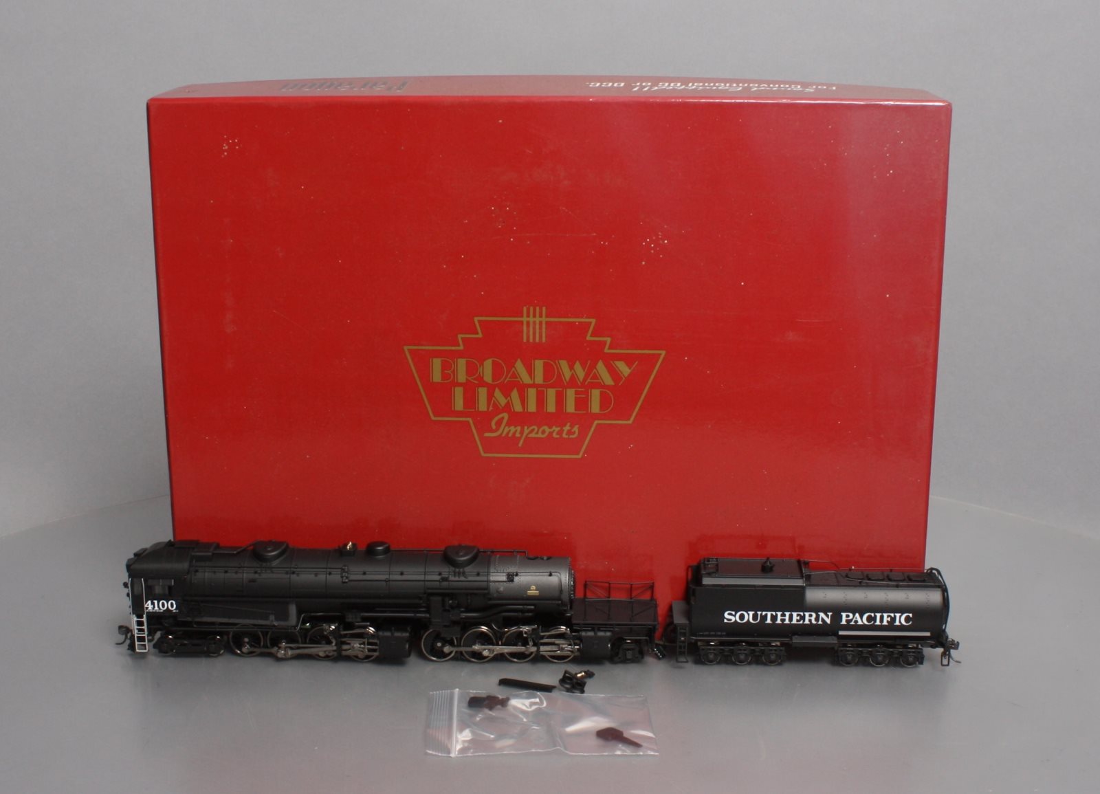 Broadway Limited 4100 HO Painted, Unlettered Auxiliary Water Tender