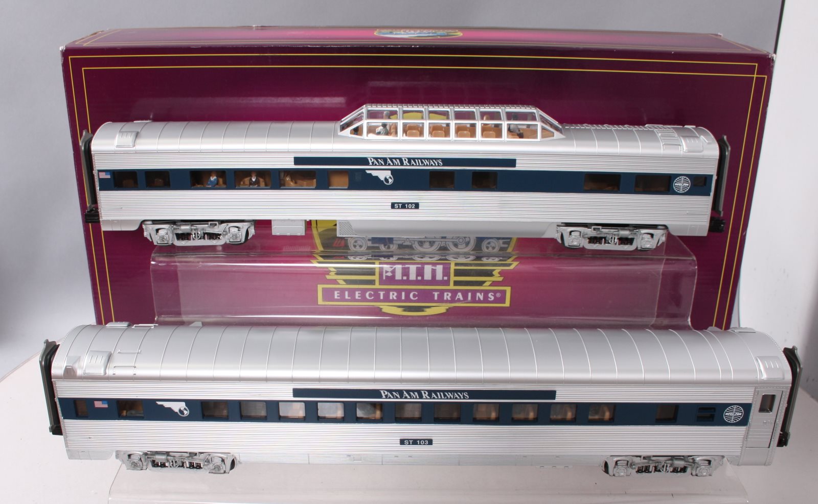 MTH 20-61013 O Pan Am Railways 70' Streamlined 2-Car Passenger Set