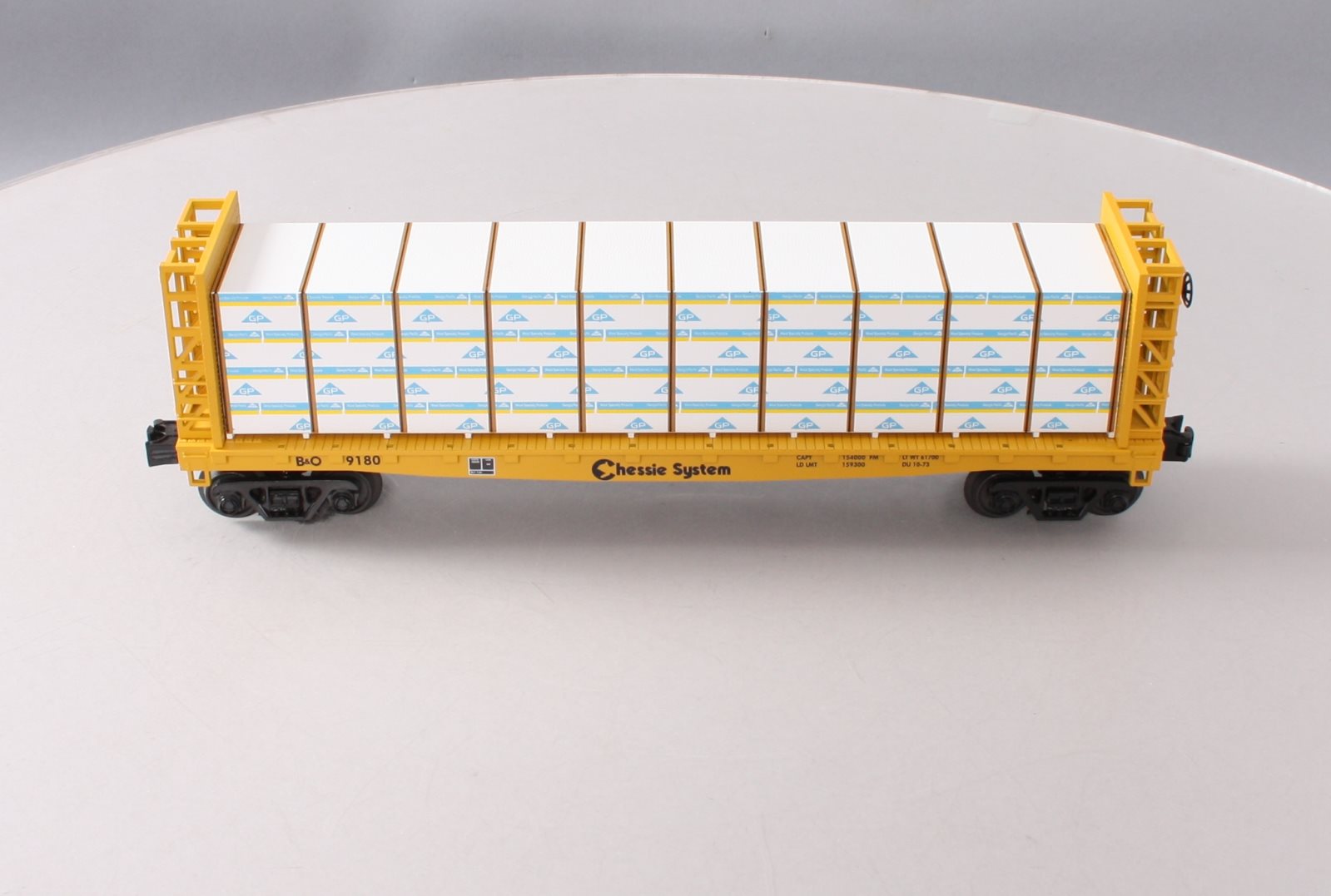 MTH 30-76487 O Chessie Bulkhead Flat w/Lumber Load