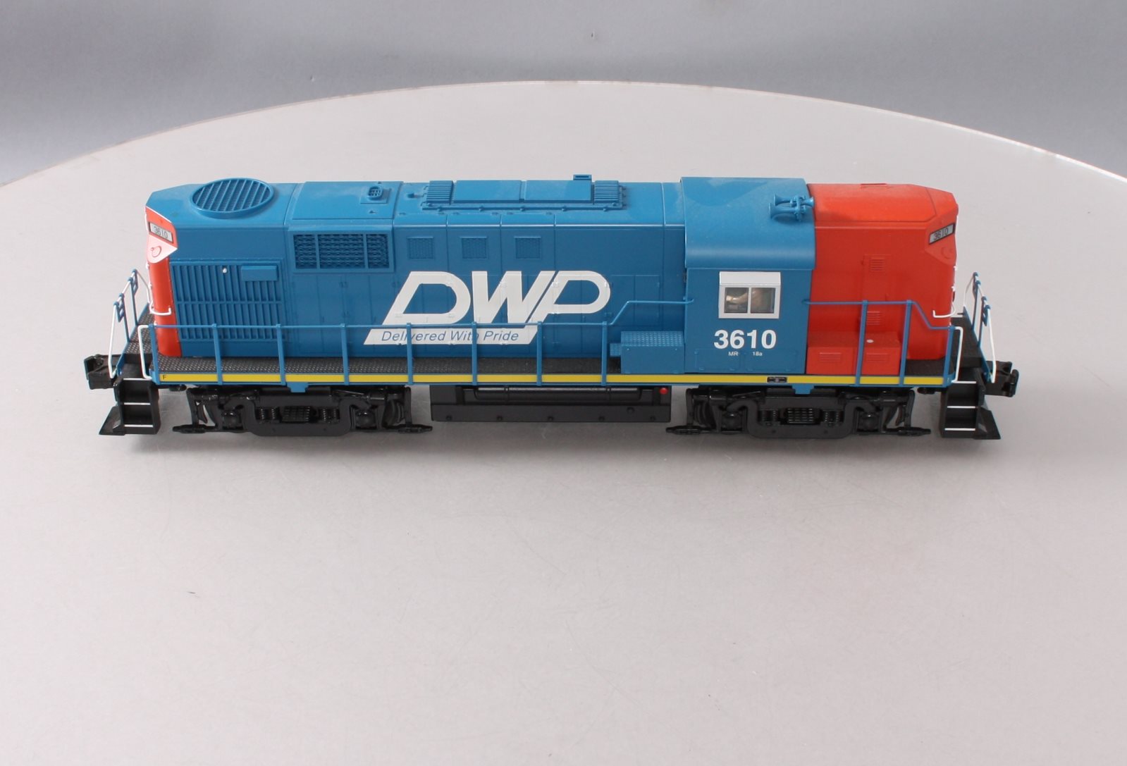 MTH 30-2816-1 DWP ?RS-11 High Hood Diesel Engine w/PS2 #361