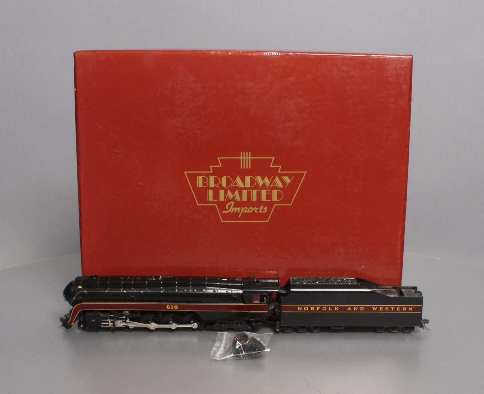 Broadway Limited 4873 HO N&W Class J In-Service Version Steam Locomotive #610