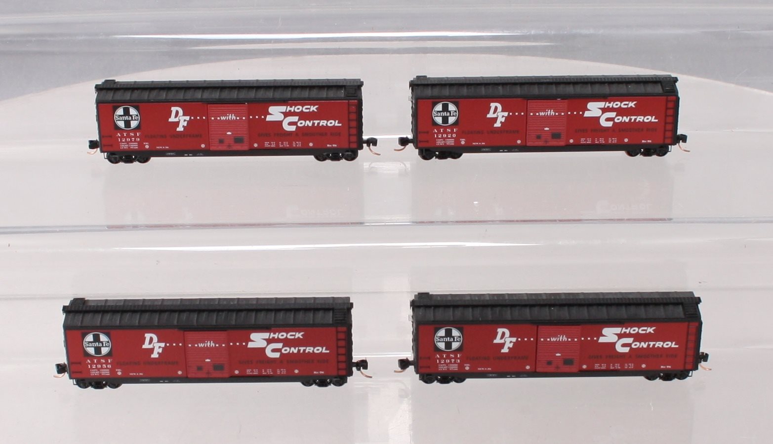 Micro-Trains 99300148 N ATSF 50' Standard Single Door Boxcar (Set of 4)