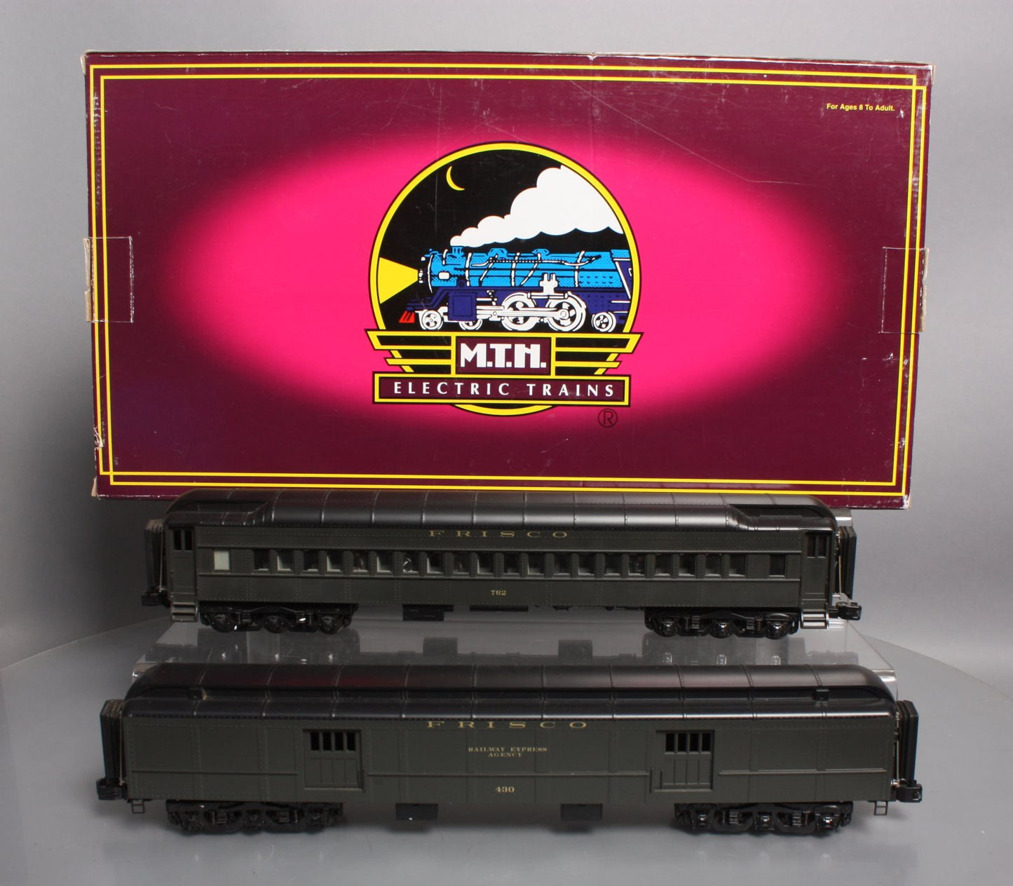 MTH 20-4494 O Frisco 70’ Madison Baggage/Coach Passenger Car Set (Set of 2)