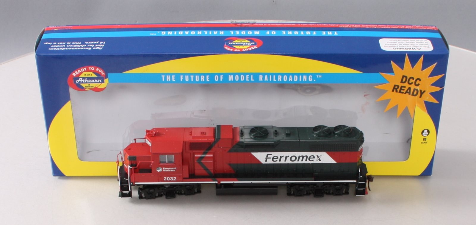 Athearn 29221 HO RTR GP38-2, Ferromex #2032