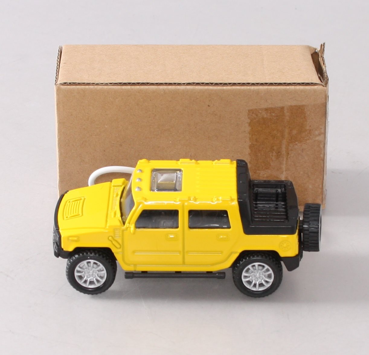 Menards 279-4475 Lighted Diecast SUV Yellow Truck