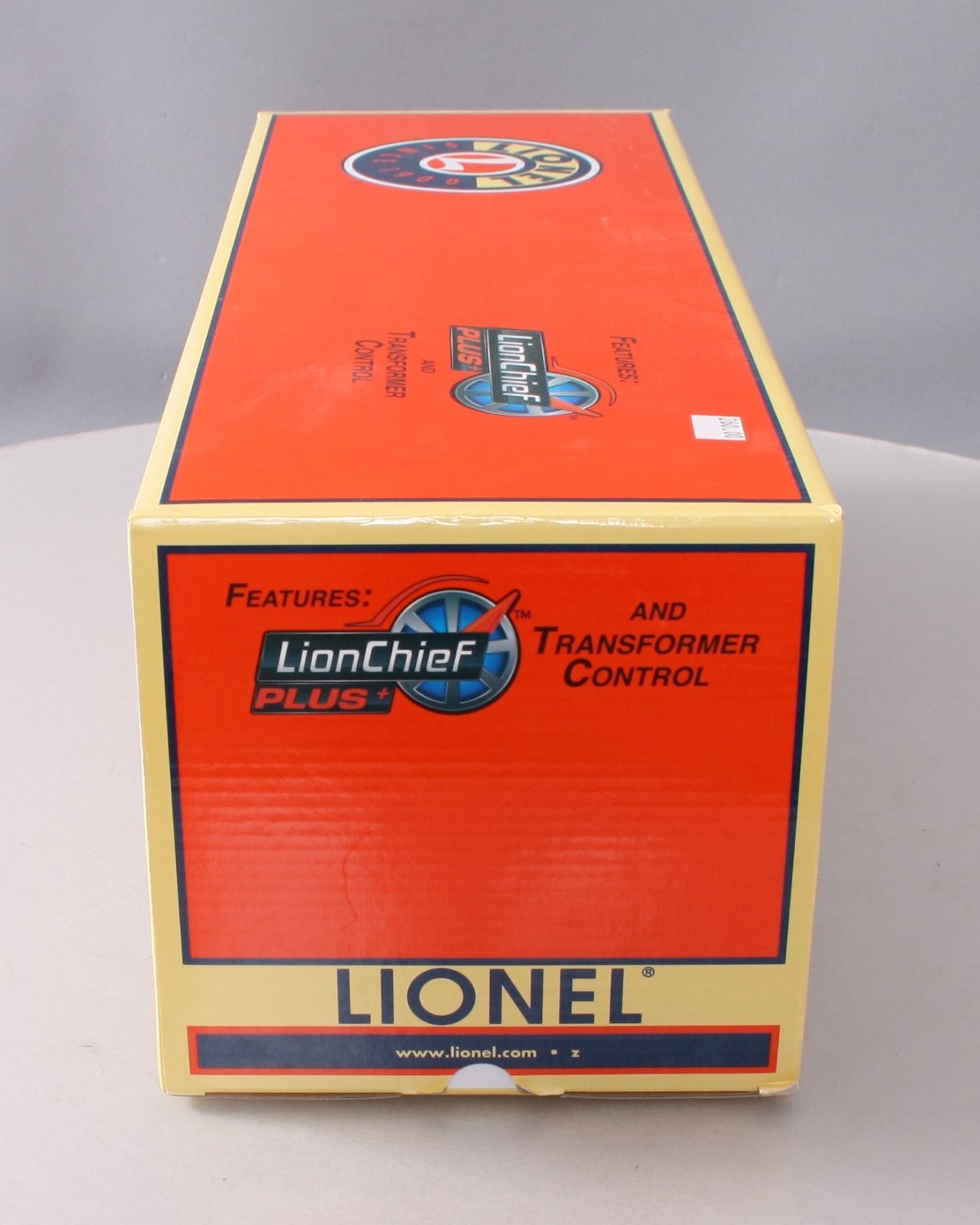 Lionel 6-82163 O B&O LionChief Plus NW2 Diesel Locomotive #9555