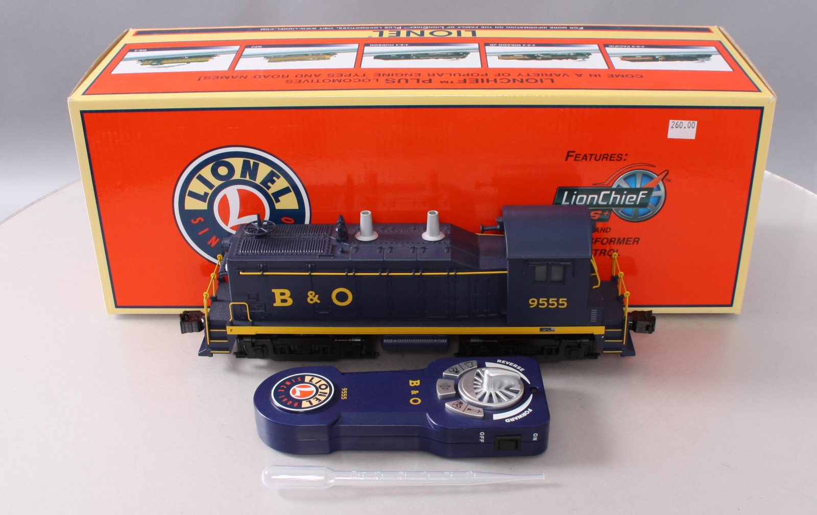Lionel 6-82163 O B&O LionChief Plus NW2 Diesel Locomotive #9555
