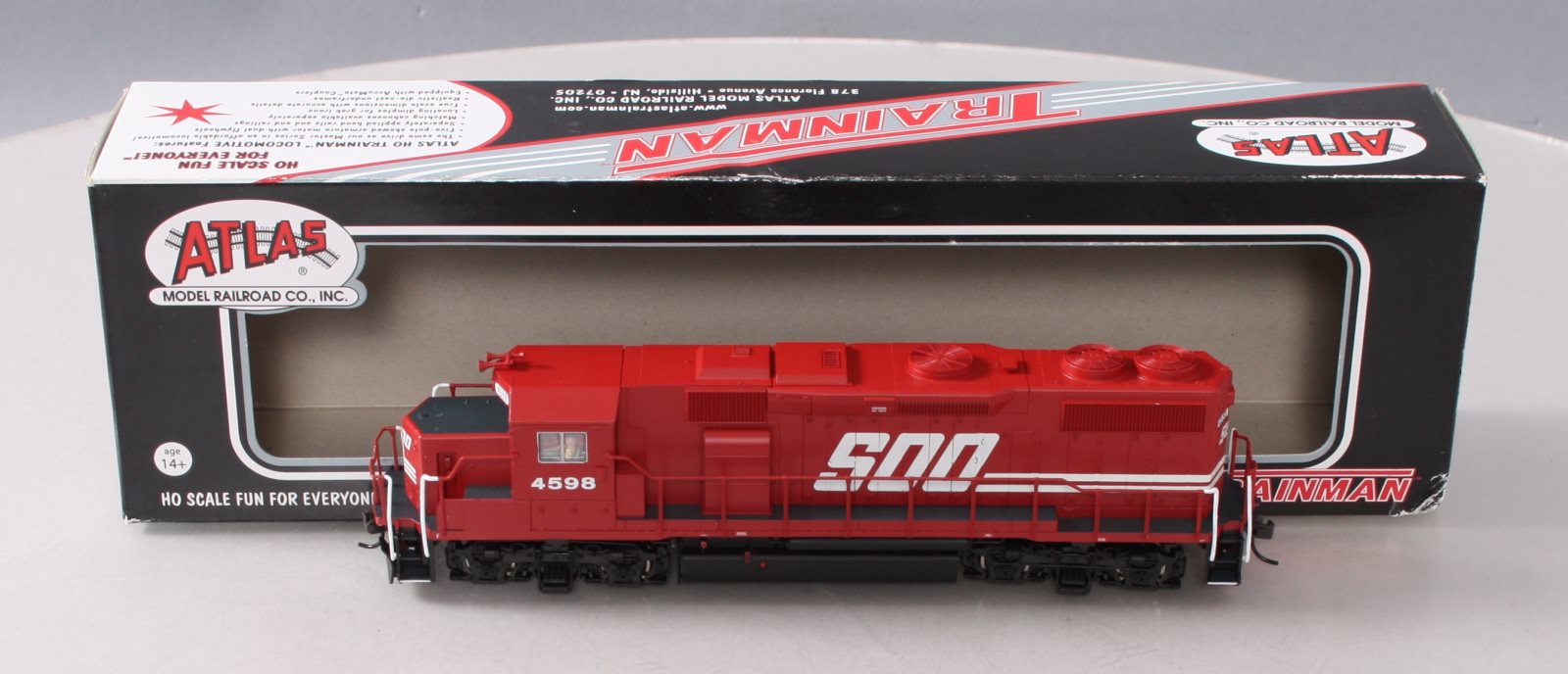 Atlas 10000938 HO Scale SOO Line GP39-2 Phase II Diesel Locomotive #4598