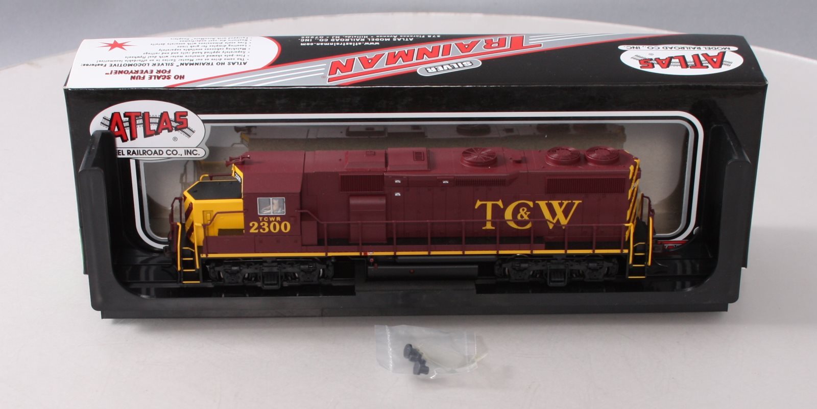 Atlas 10001778 HO Twin Cities & Western GP39-2 Diesel Locomotive #2300 w/DCC