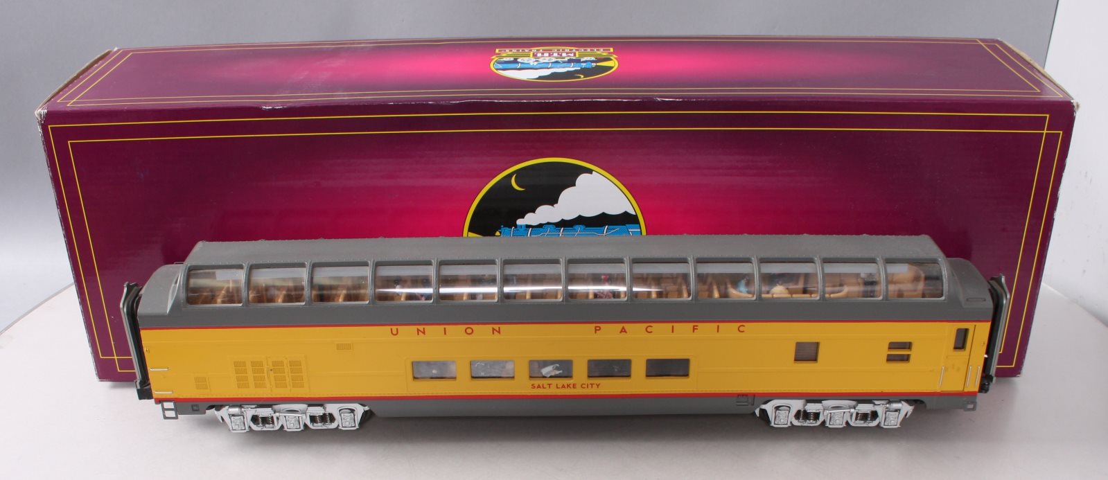 MTH 20-67246 O UP Salt Lake City 70' Smooth Side Full Vista Dome Passenger Car