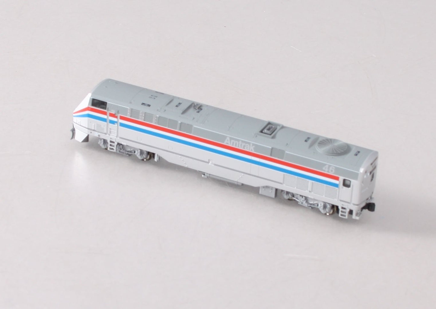 Kato 176-6001A N Amtrak P42 Genesis Phase III Diesel Locomotive #46