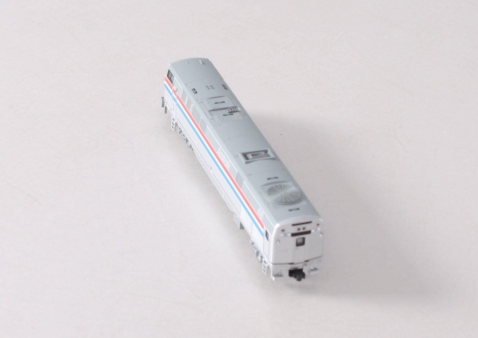 Kato 176-6001A N Amtrak P42 Genesis Phase III Diesel Locomotive #46