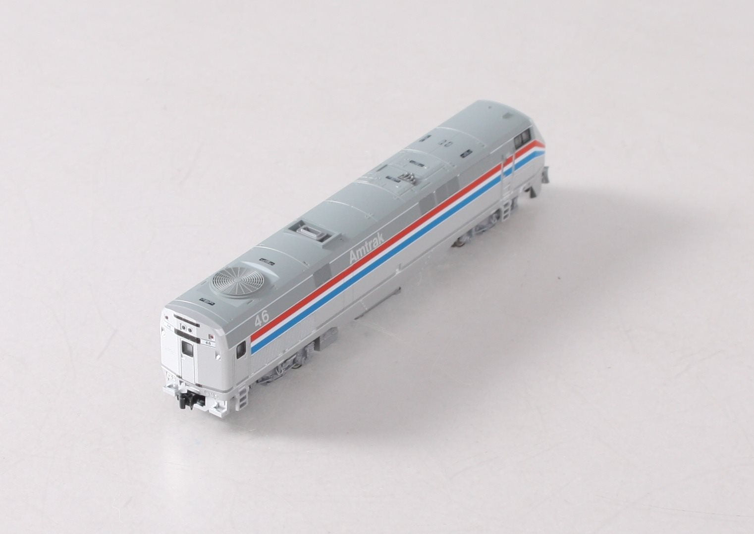 Kato 176-6001A N Amtrak P42 Genesis Phase III Diesel Locomotive #46