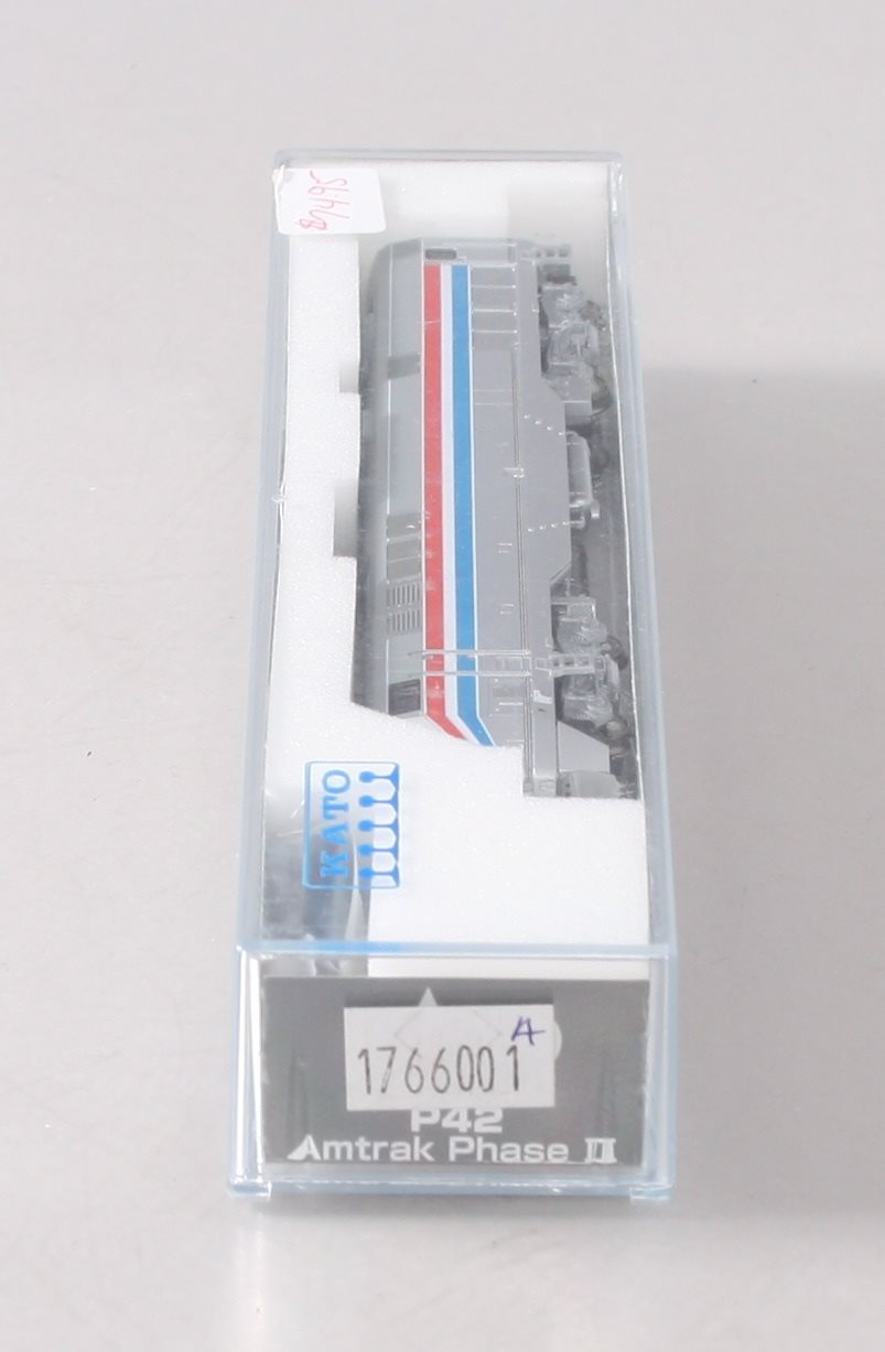 Kato 176-6001A N Amtrak P42 Genesis Phase III Diesel Locomotive #46