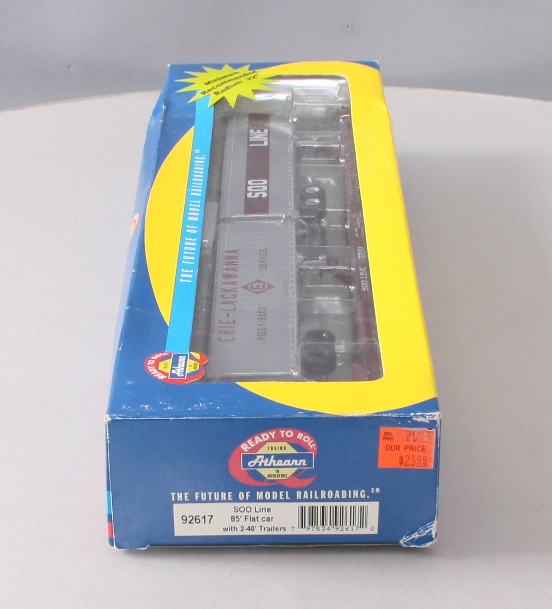 Athearn 92617 HO SOO Line 85' Flatcar w/2- 40' Trailers #5709