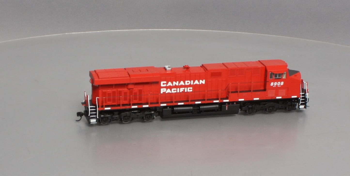 Walthers 910-10155 GE ES44AC DC CP #8908