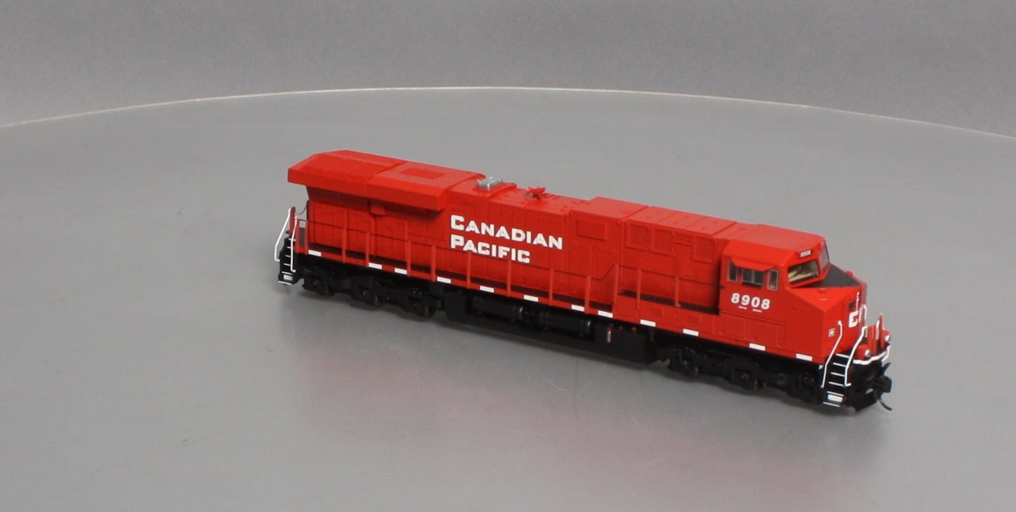 Walthers 910-10155 GE ES44AC DC CP #8908