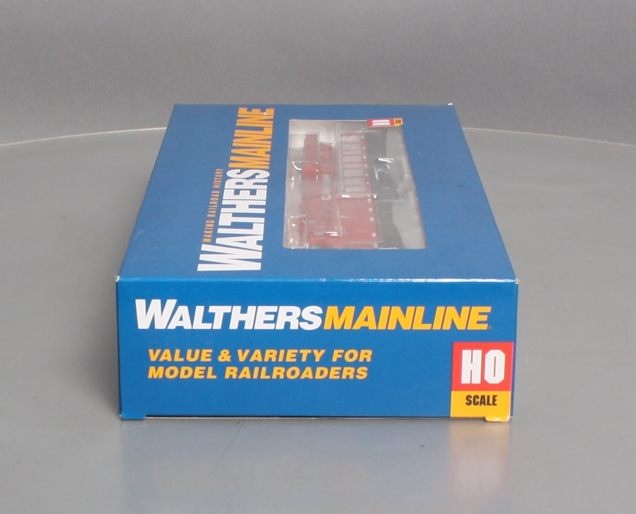 Walthers 910-10155 GE ES44AC DC CP #8908