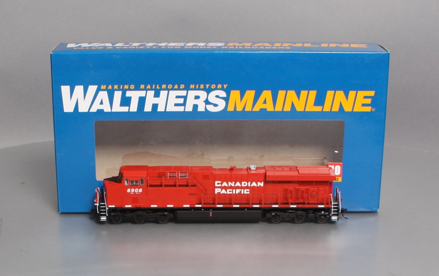 Walthers 910-10155 GE ES44AC DC CP #8908