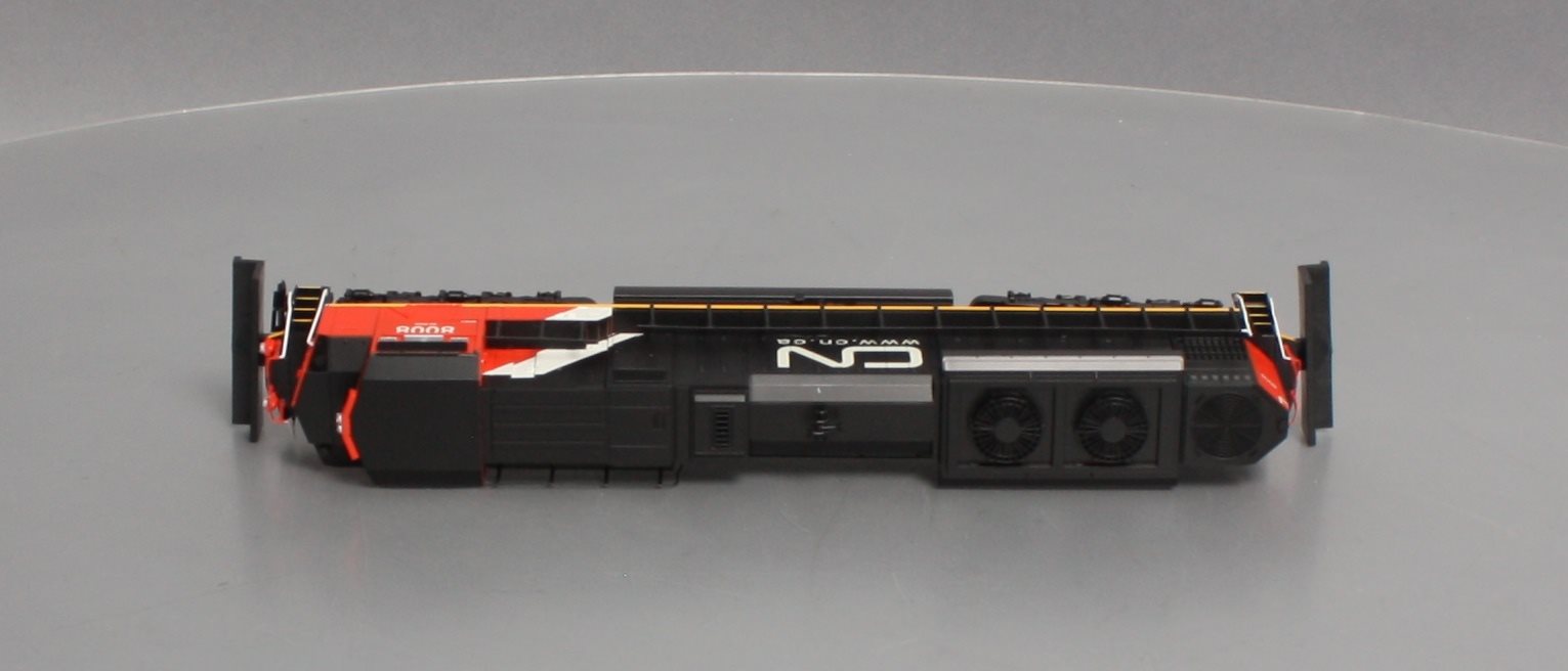 Walthers 910-9807 HO Canadian National EMD SD70ACe Locomotive