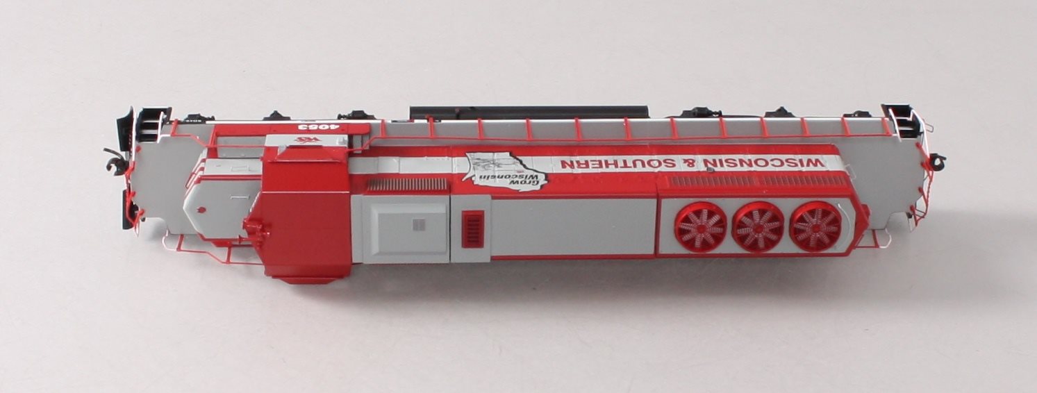 Athearn 95253 HO Wisconsin Southern WSOR SD40-2 81