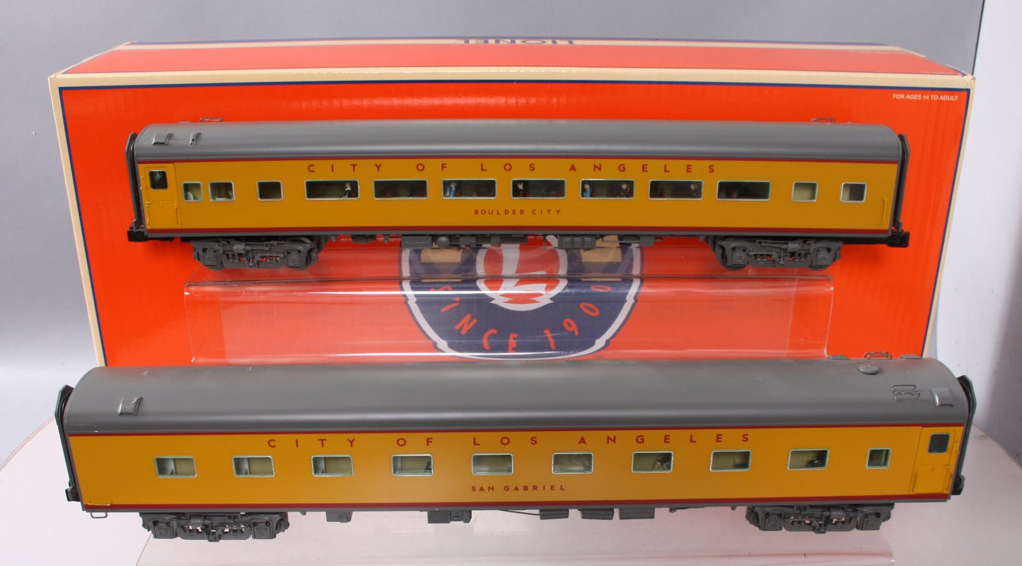 Lionel 6-81978 Union Pacific 18" Aluminum Passenger Coach & Sleeper Cars