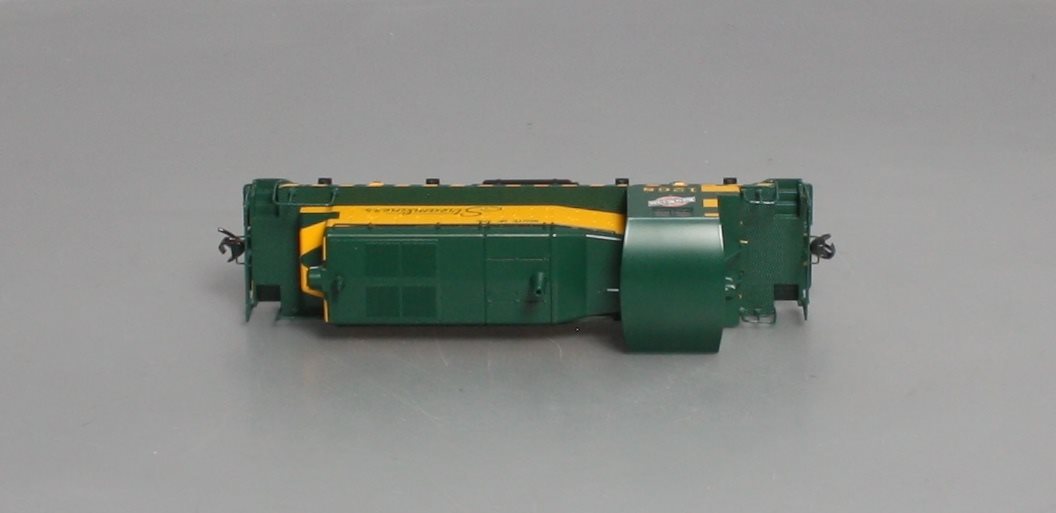 Walthers 910-9226 HO Chicago & North Western™ EMD SW1 Standard DC #1268