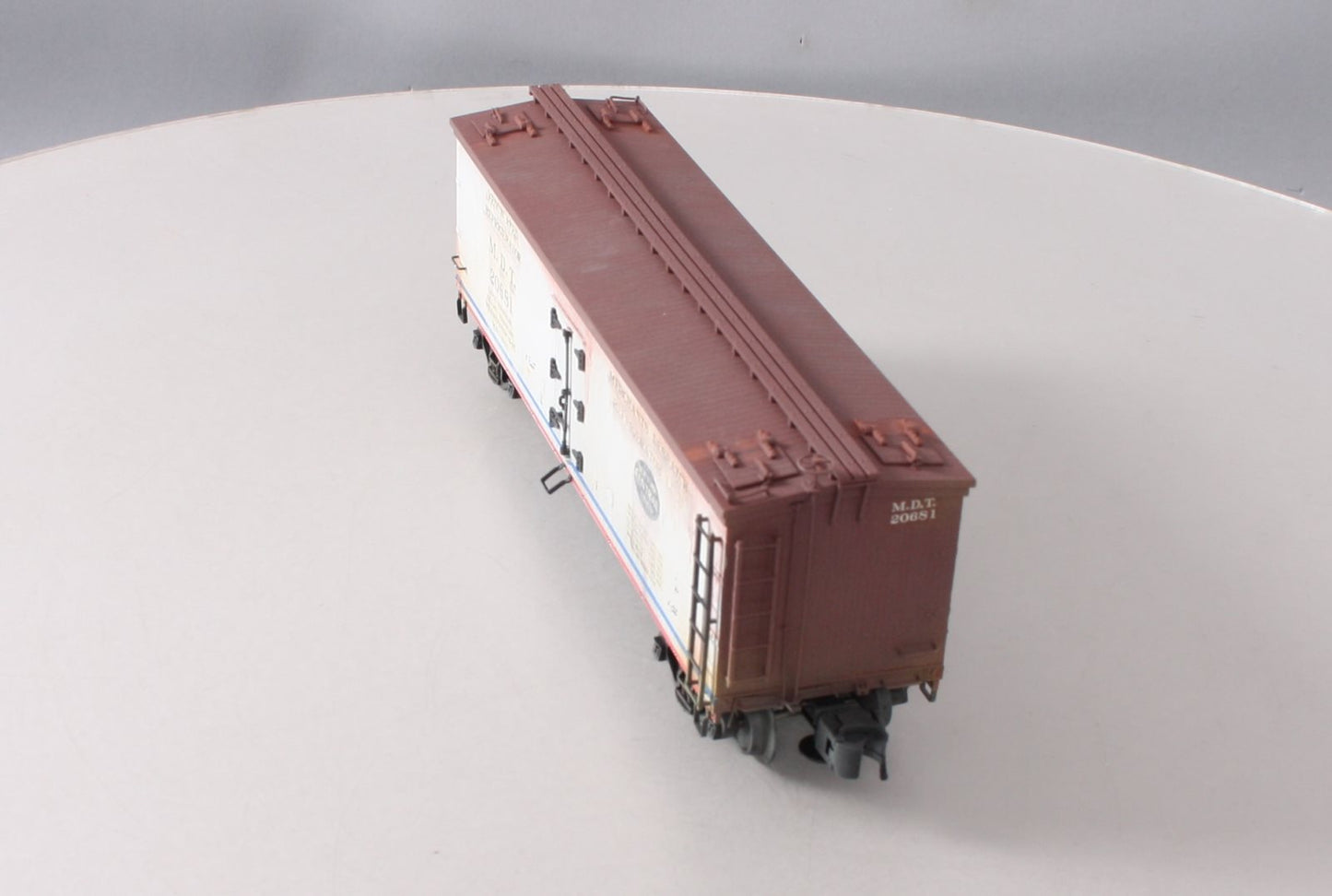 Atlas 6700 O Gauge Refrigerator Car