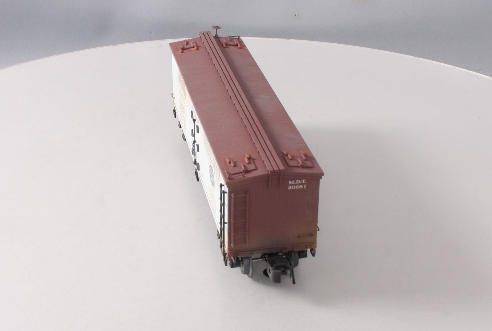 Atlas 6700 O Gauge Refrigerator Car