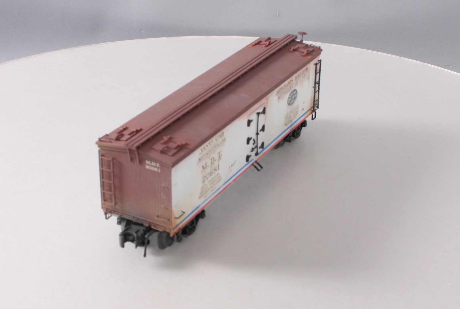 Atlas 6700 O Gauge Refrigerator Car