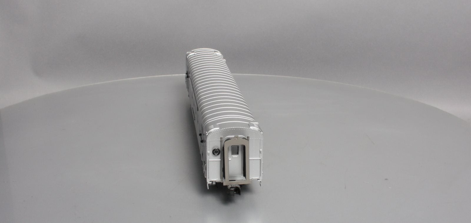 MTH 20-68157 70 FT. ABS RPO PASSENGER CAR - SANTA FE