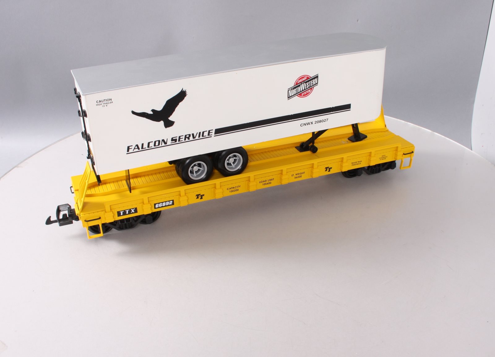 USA Trains R17041 G C&NW Falcon Service Piggyback Flatcar with Trailer