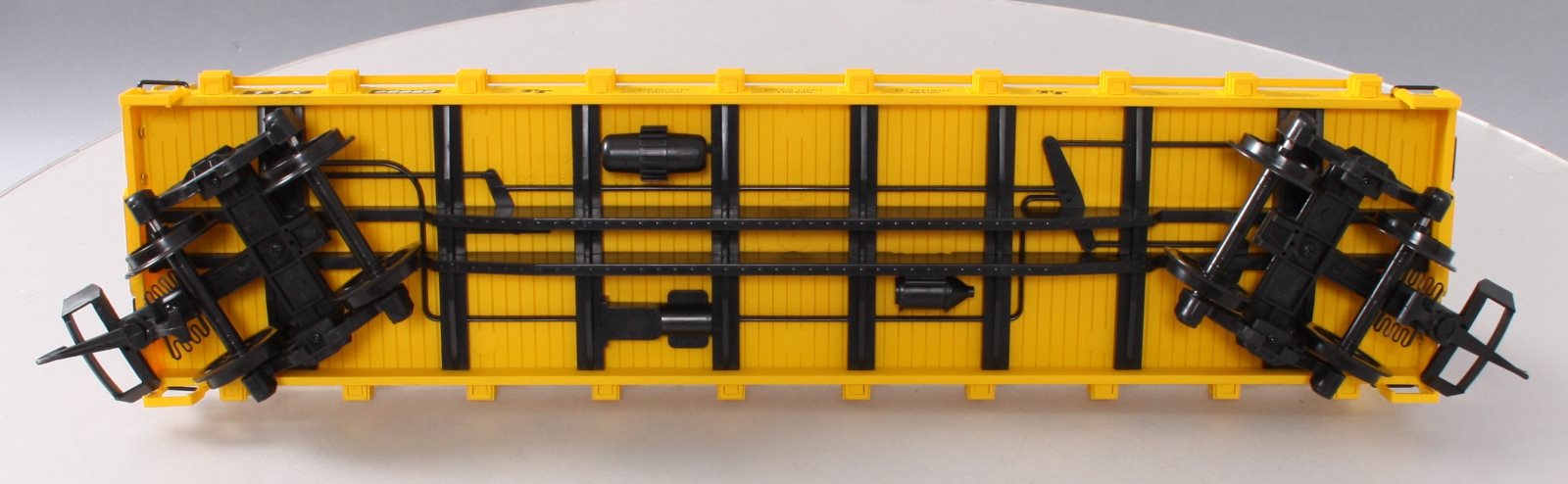 USA Trains R17041 G C&NW Falcon Service Piggyback Flatcar with Trailer