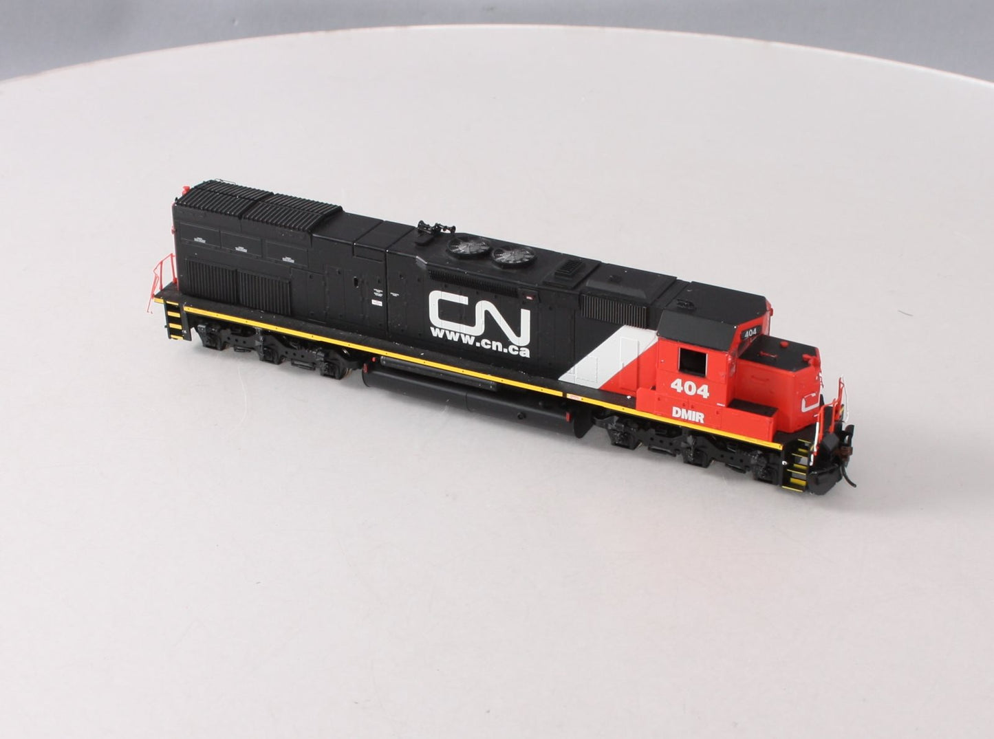 Athearn 88773 HO RTR SD45T-2, CN #404