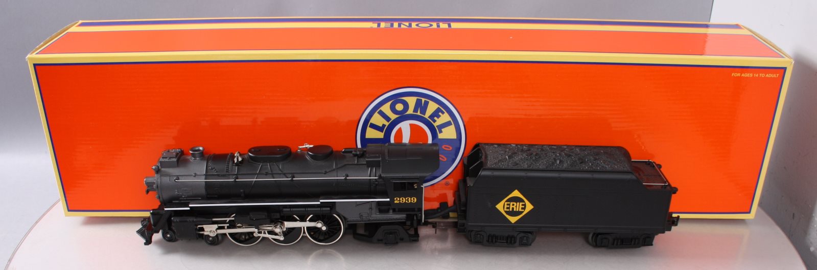 Lionel 6-38639 O Gauge Erie 4-6-2 Pacific Steam Locomotive & Tender #2939