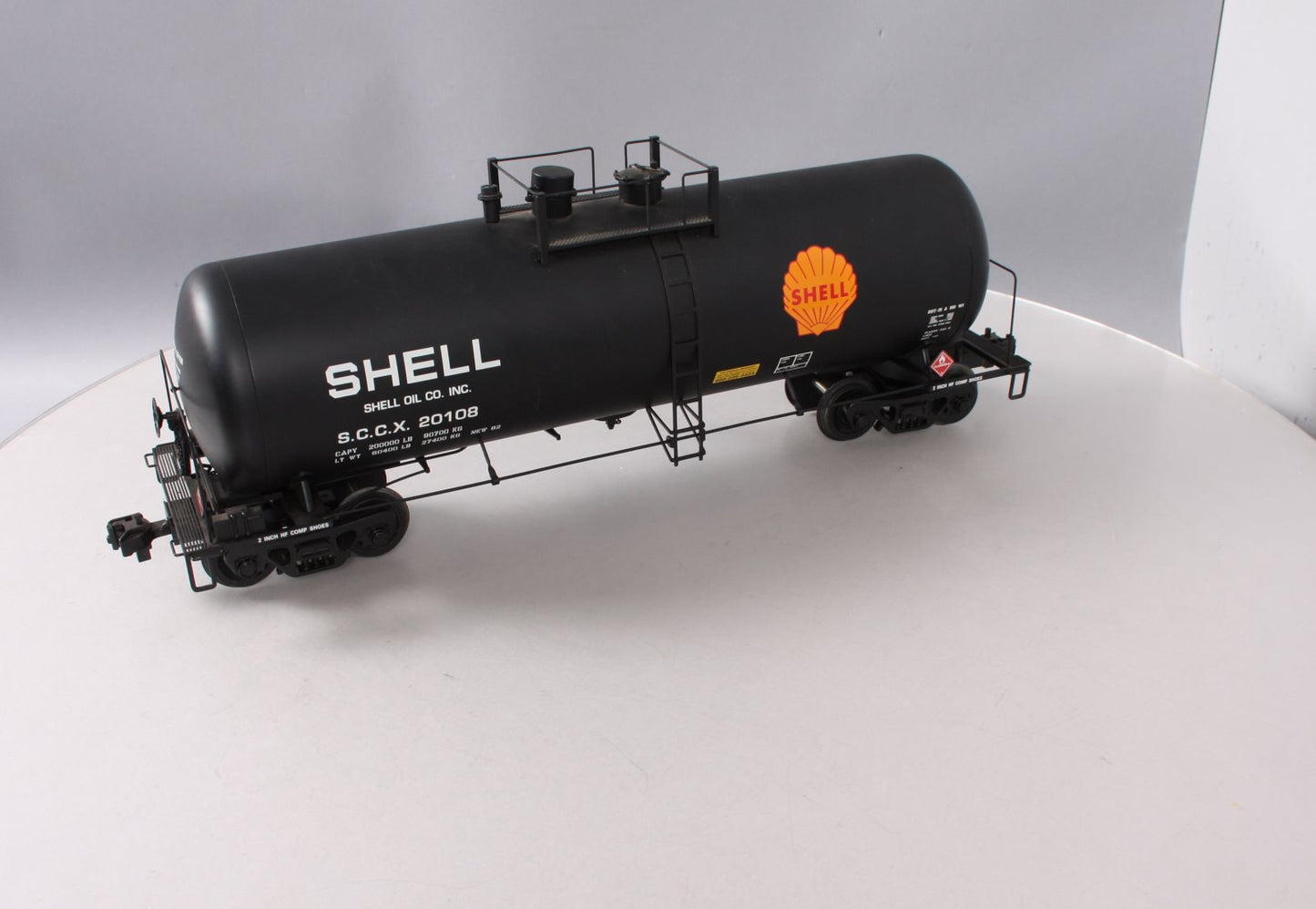 USA Trains R15262 USA Trains 15262 G Shell 42' Modern Tank Car #20108 Black