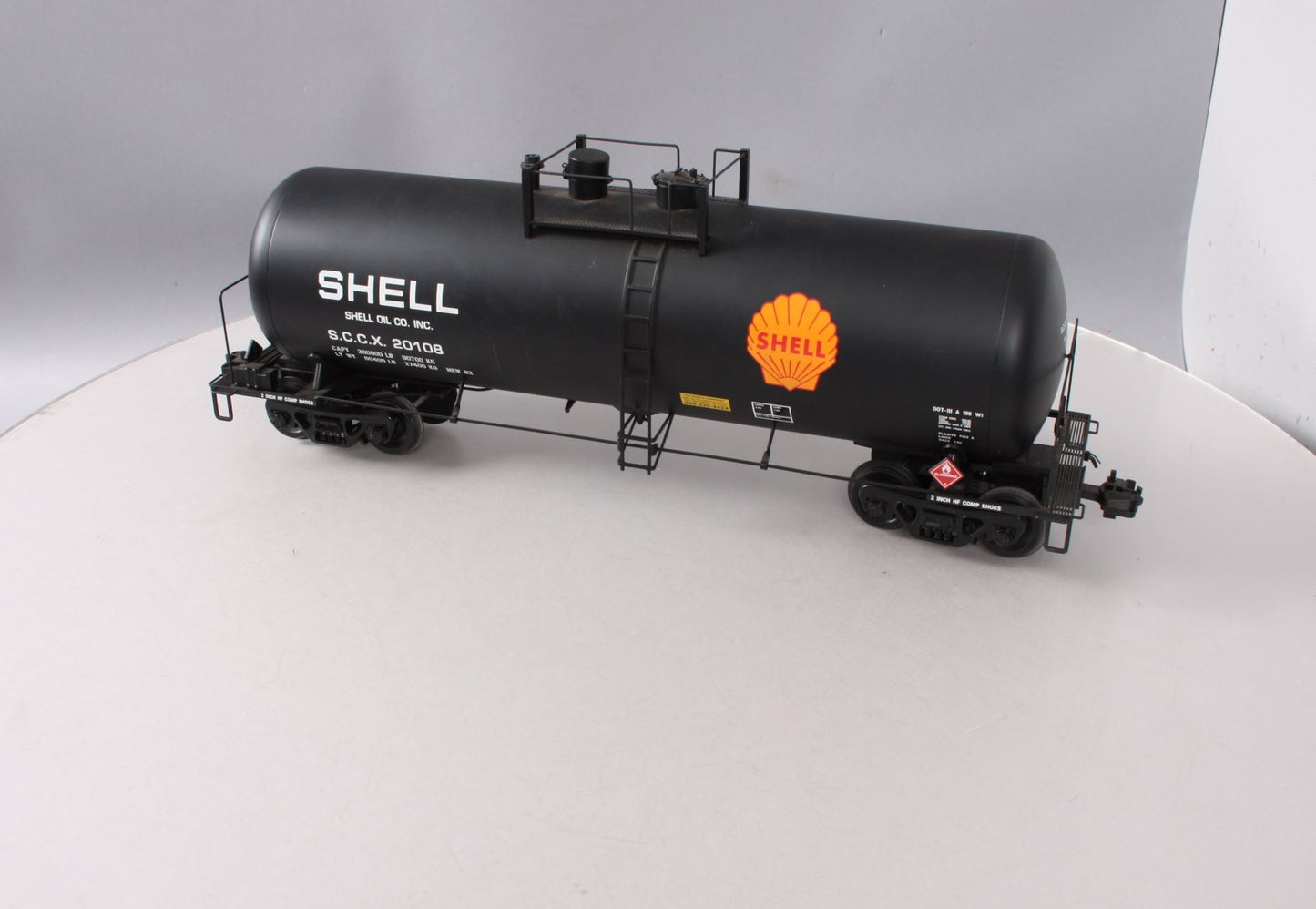 USA Trains R15262 USA Trains 15262 G Shell 42' Modern Tank Car #20108 Black