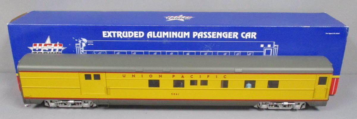 USA Trains R310503 G Union Pacific City of Los Angeles Combine Car