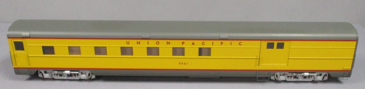 USA Trains R310503 G Union Pacific City of Los Angeles Combine Car