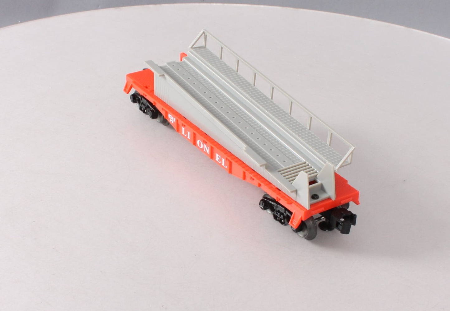 Lionel 6-19450 O Gauge PWC Barrel Ramp Car #6343