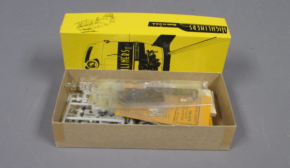 Highliner 1001 Highliners 1001 EMD F Unit Body Shell Kit