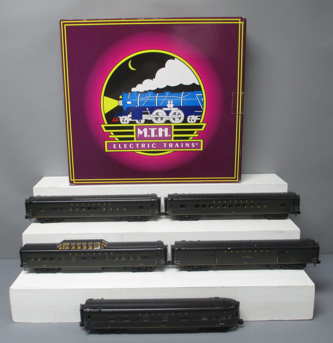 MTH 20-65149 O Southern 70' Streamlined ABS Smooth Passenger Set (Set of 5)