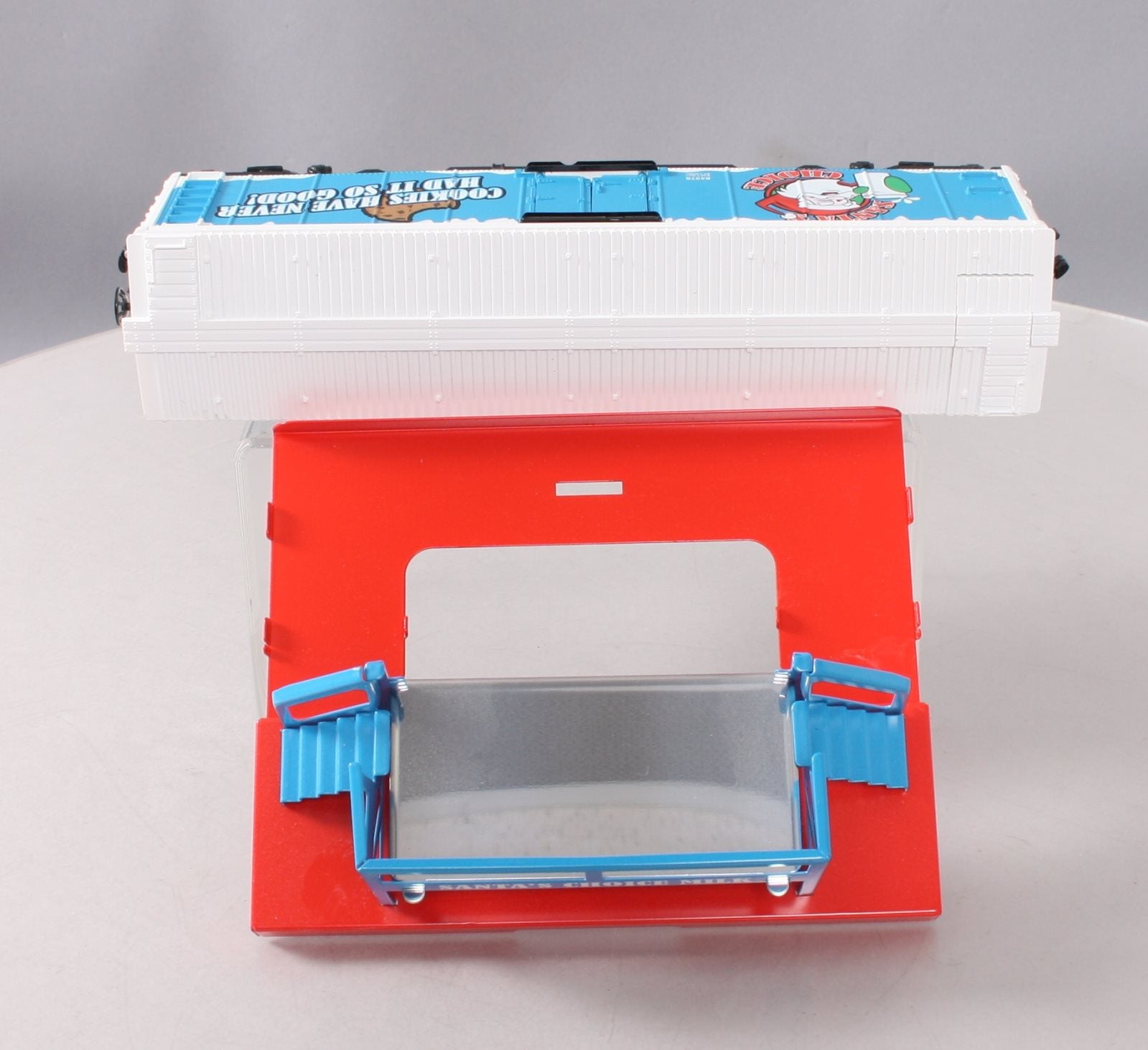 Lionel 6-84378 O Santa’s Choice Milk Car with Platform