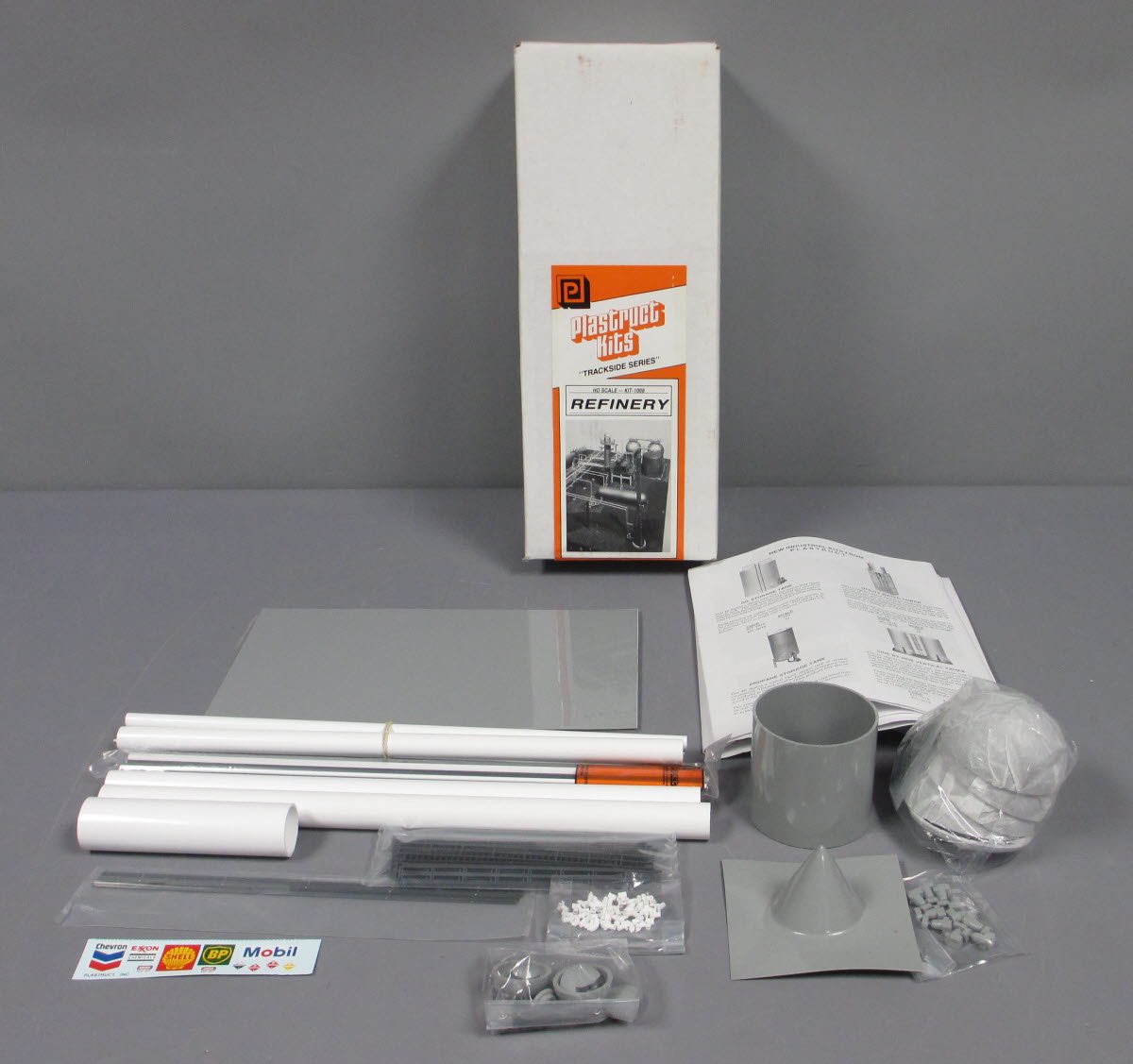 Plastruct 1008 HO 16-1/2" x 23-1/2" x 7-1/2" Petro/Chemical Refinery Kit