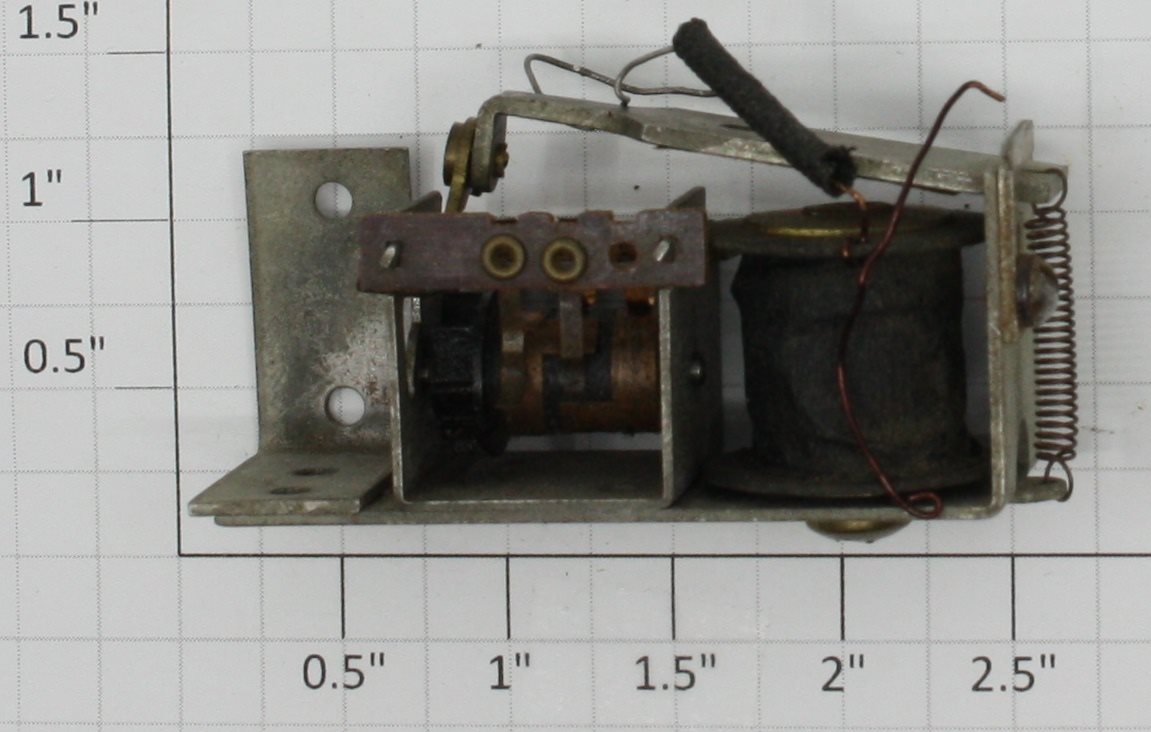 American Flyer XA8731 Magnetic crane remote control unit assembly