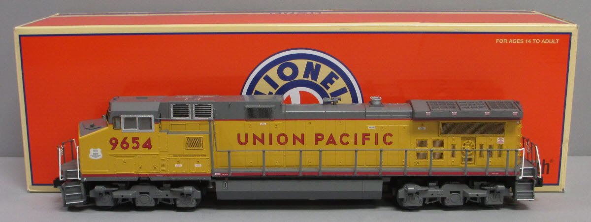 Lionel 1933273 O Union Pacific C44-9W Dummy Diesel Locomotive #9654