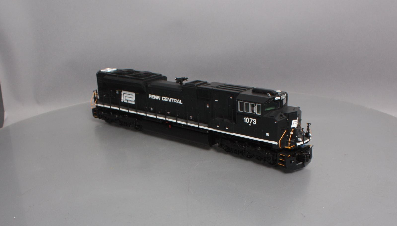 MTH 20-20268-1 O Gauge Penn Central SD70ACe Diesel Engine w/PS 3.0 #1073