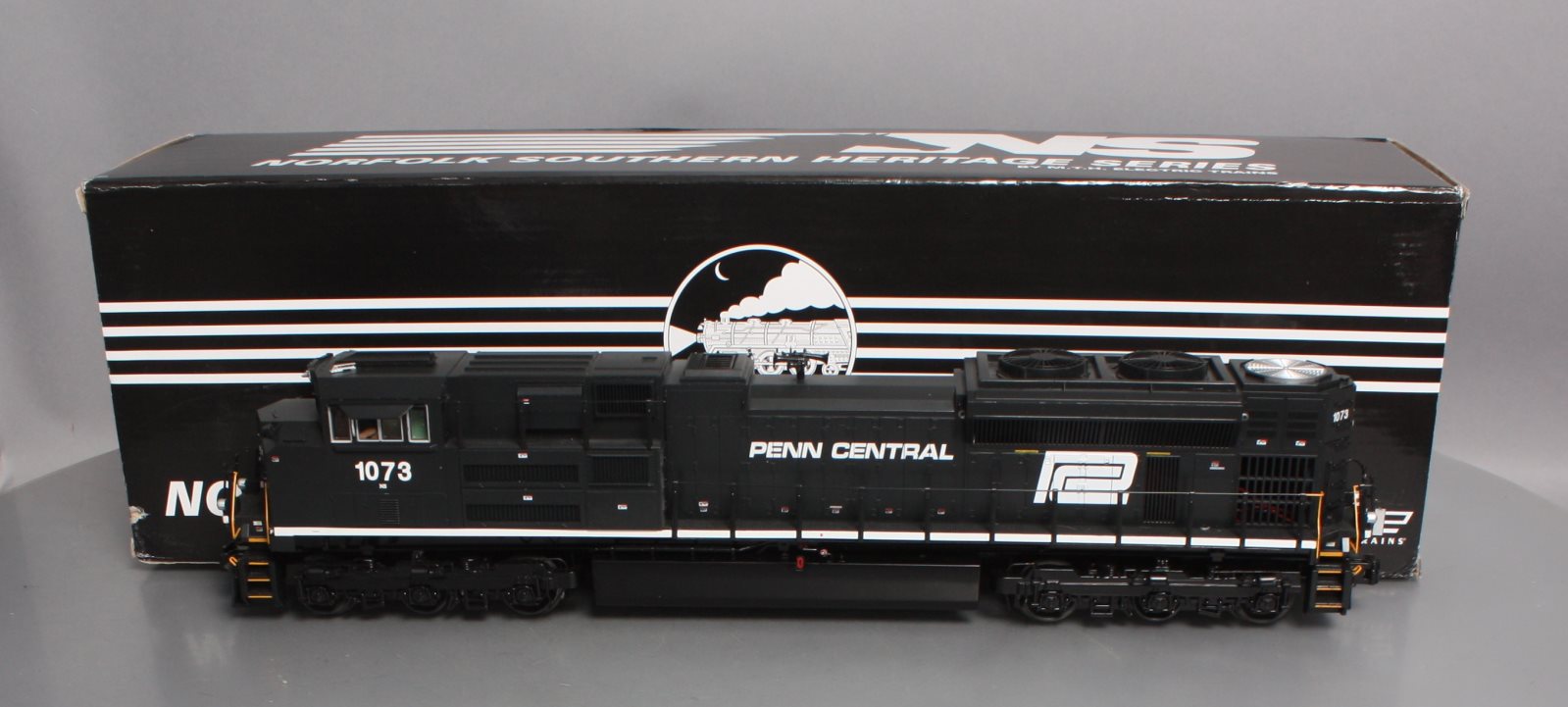 MTH 20-20268-1 O Gauge Penn Central SD70ACe Diesel Engine w/PS 3.0 #1073