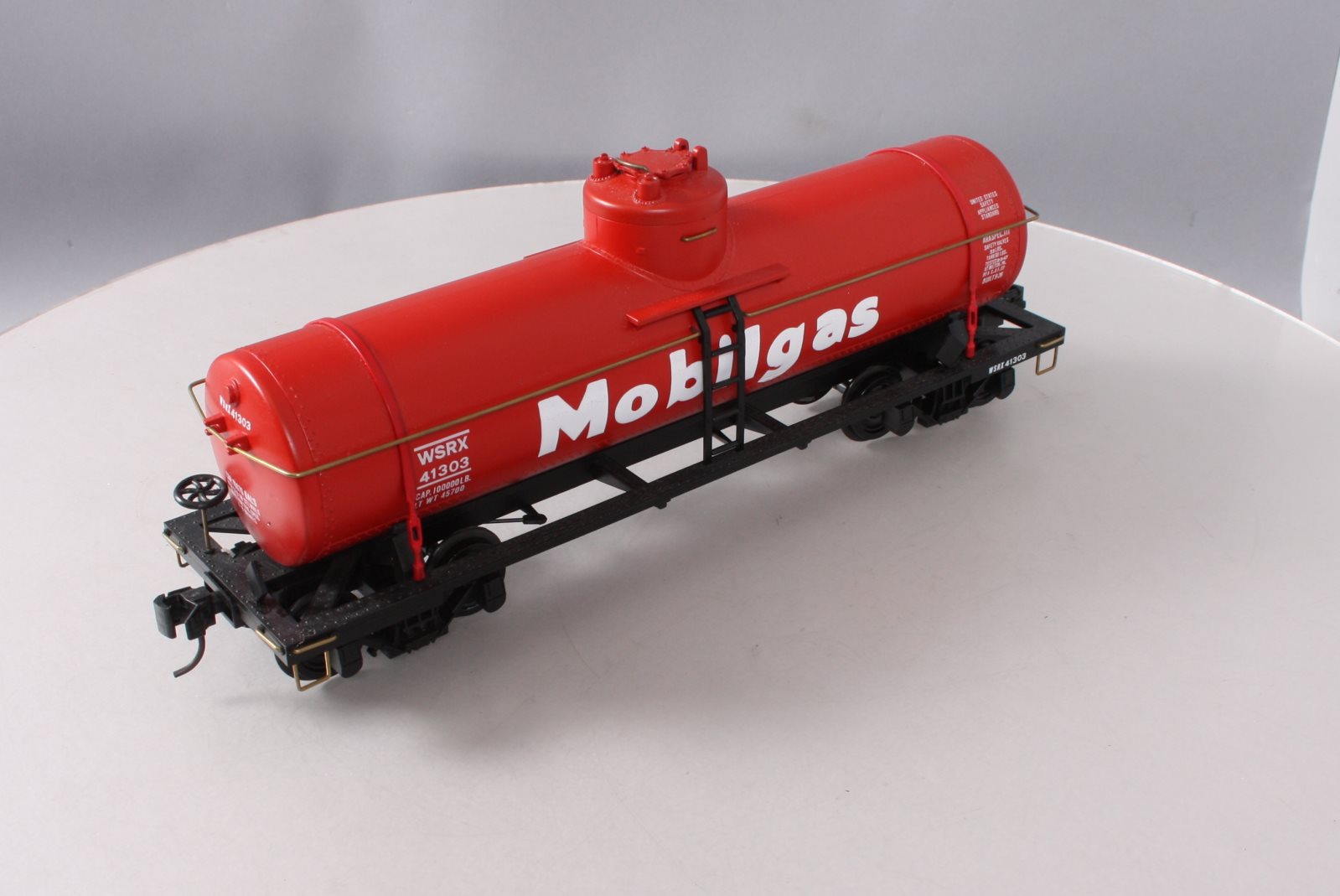 Aristo-Craft 41303 Mobilgas Single Dome Tank Car