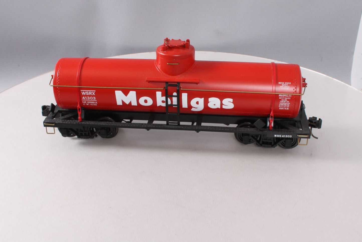 Aristo-Craft 41303 Mobilgas Single Dome Tank Car